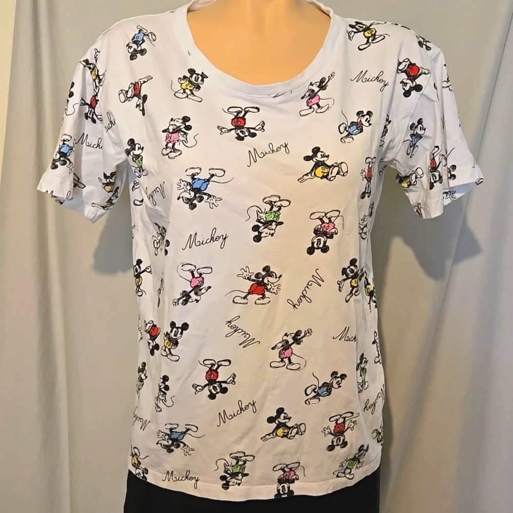 Disney mickey Mouse all over t shirt